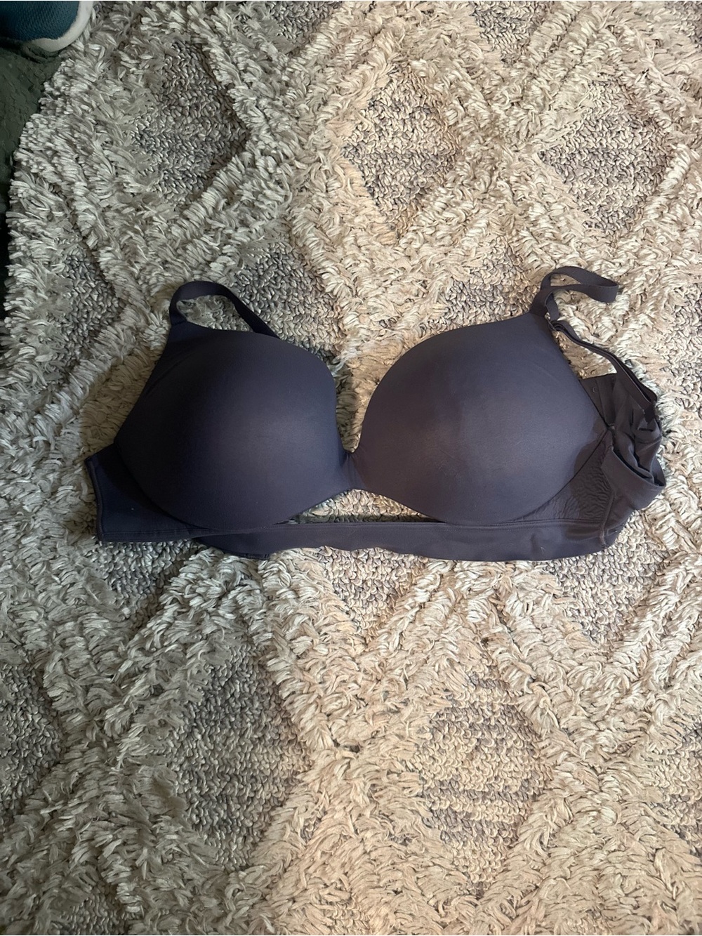 Women's Smooth T-Shirt Bra - Wireless - Lavendar